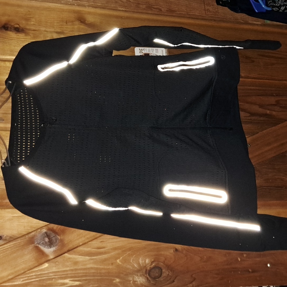 SALE SHAPE Activewear Blk perforated all over design jacket M SALE